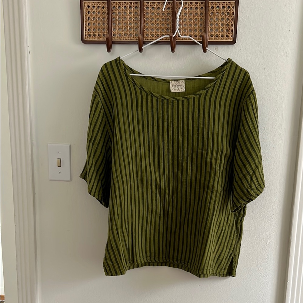 ✨curator sf hanna top✨